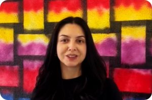 Mădălina, 38